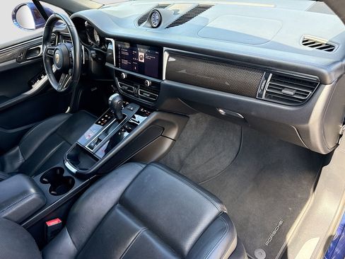Used 2023 Porsche Macan S AWD/4WD image 13
