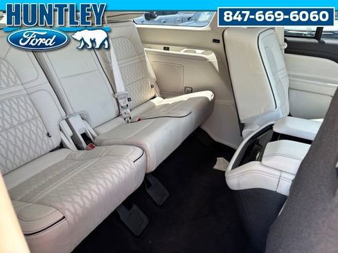 Used 2021 Lincoln Navigator Black Label AWD/4WD image 11
