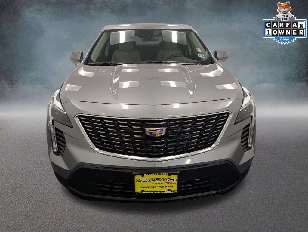 Used 2023 Cadillac XT4 Luxury AWD/4WD image 2
