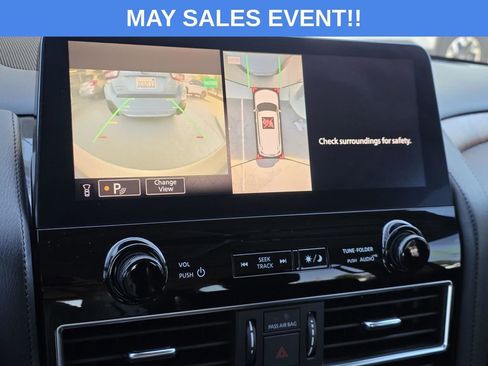 Used 2021 Nissan Armada SL w/ Captain's Chairs Package RWD image 23