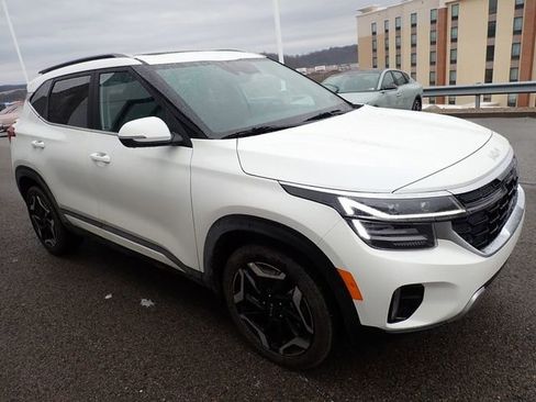 Certified 2024 Kia Seltos SX w/ SX Sunroof Package image 4