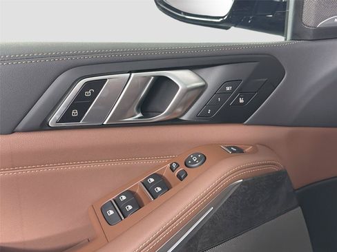 New 2026 BMW X5 xDrive50e AWD/4WD image 17