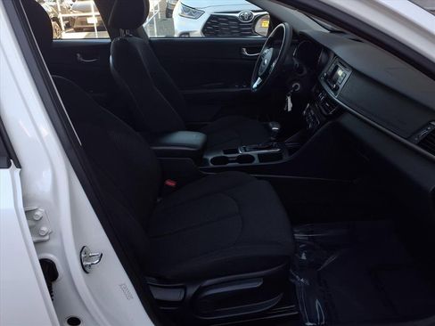 Used 2016 Kia Optima LX image 24