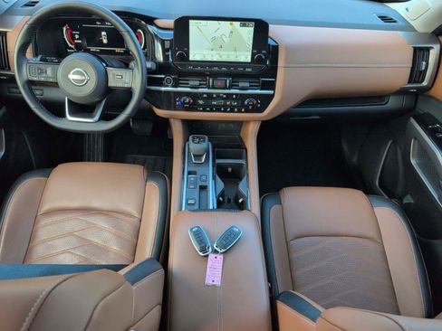 Used 2023 Nissan Pathfinder Platinum FWD image 35