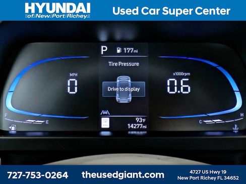 Used 2025 Hyundai Elantra Sport FWD image 28