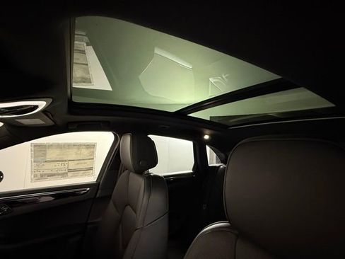 New 2025 Porsche Macan image 30