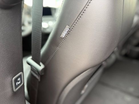 New 2026 Chrysler Pacifica Select image 19