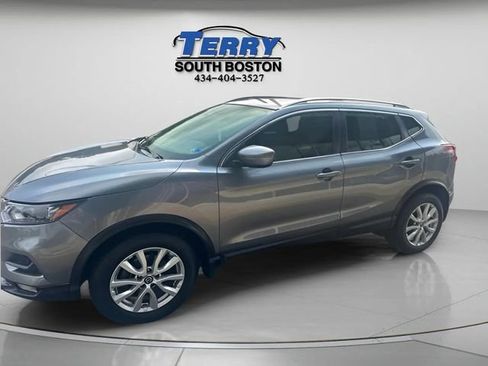 Used 2020 Nissan Rogue Sport SV w/ All-Weather Package FWD image 3