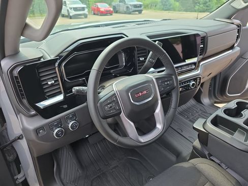 Certified 2024 GMC Sierra 1500 Elevation AWD/4WD image 16
