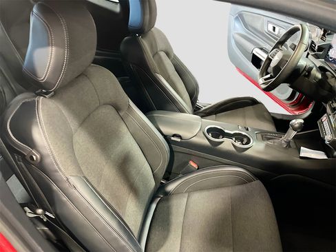 Used 2024 Ford Mustang EcoBoost image 27