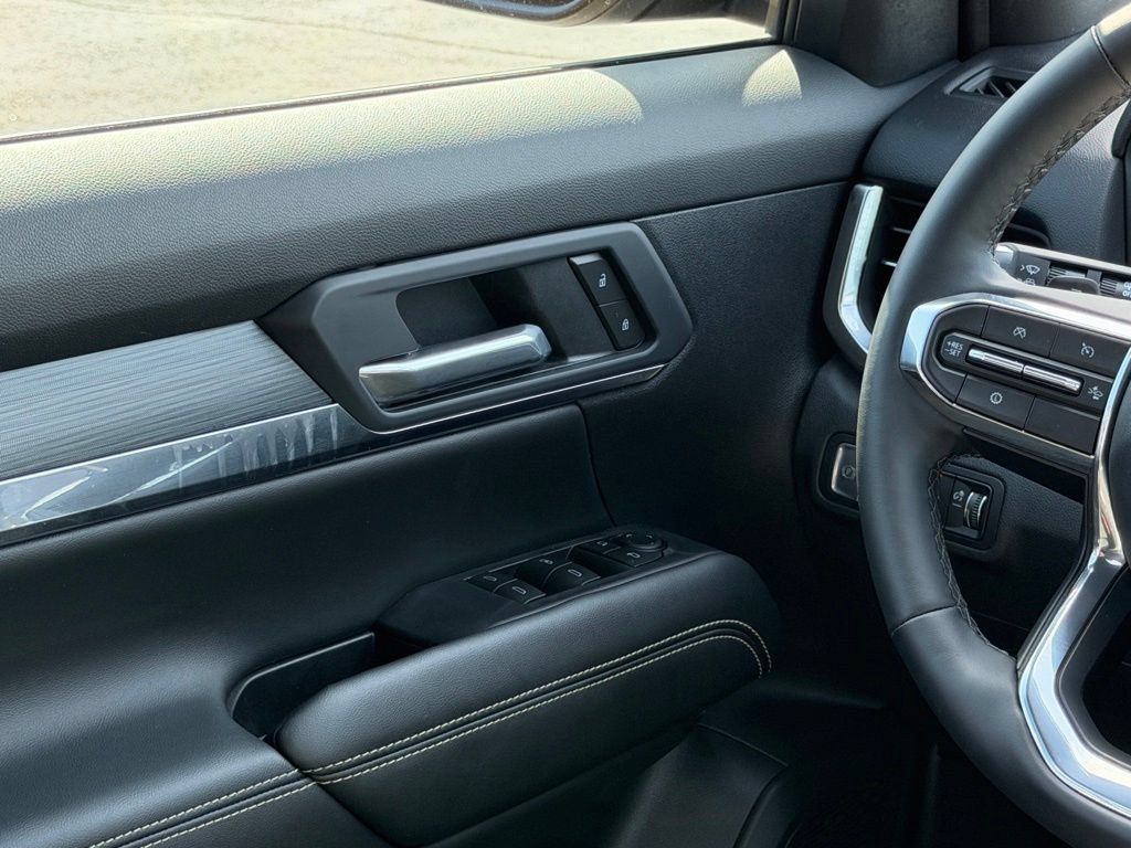 Used 2026 GMC Terrain Elevation AWD/4WD image 14