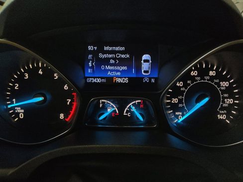 Used 2017 Ford Escape Titanium FWD image 23
