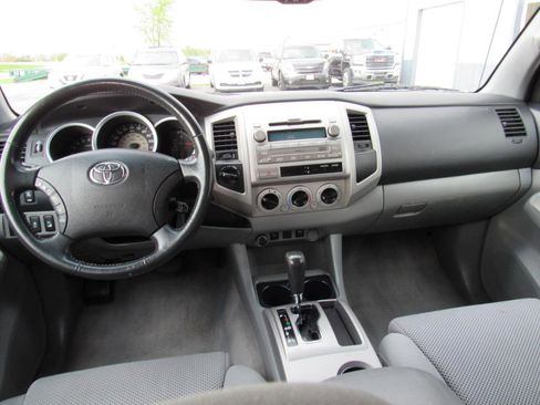 Used 2010 Toyota Tacoma 4x4 Double Cab image 15