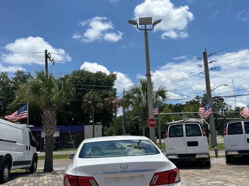 Used 2009 Lexus ES 350 image 4