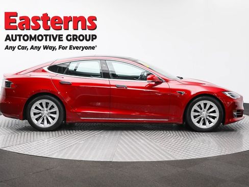 Used 2016 Tesla Model S 90D image 4