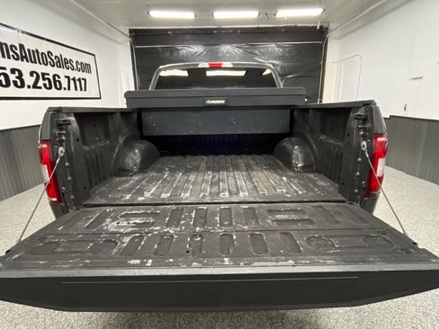 Used 2020 Ford F150 XLT image 25