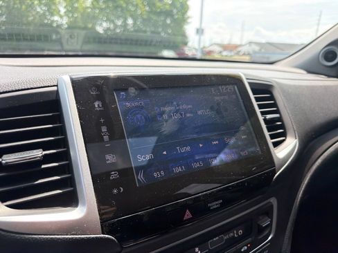 Used 2017 Honda Pilot EX-L image 30