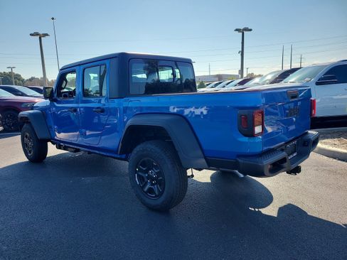 New 2026 Jeep Gladiator Sport image 8
