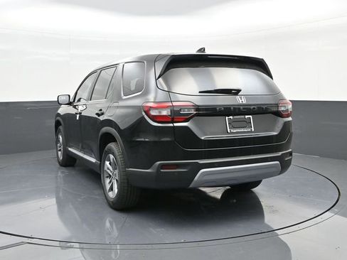 New 2025 Honda Pilot EX-L image 8