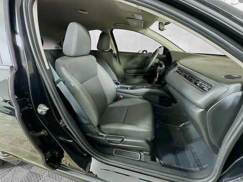 Used 2020 Honda HR-V LX image 30