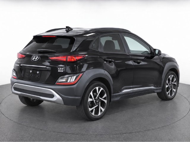 Used 2022 Hyundai Kona Limited AWD/4WD image 4