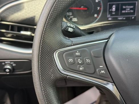 Used 2024 Chevrolet Malibu LT FWD image 20