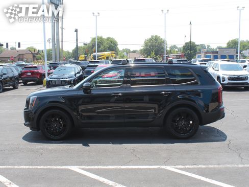 Used 2022 Kia Telluride EX w/ EX Premium Package AWD/4WD image 7