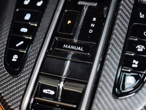 New 2026 Aston Martin V8 Vantage Roadster image 29