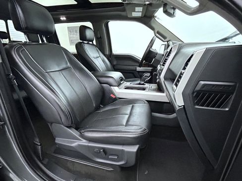 Used 2020 Ford F150 Lariat image 15