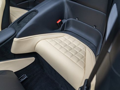 Used 2025 Ferrari Roma Spider image 25