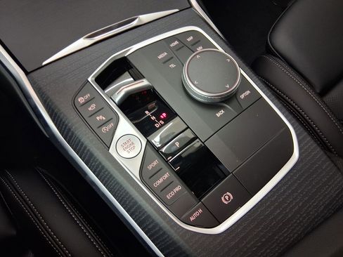 New 2026 BMW 330i Sedan w/ Convenience Package image 17