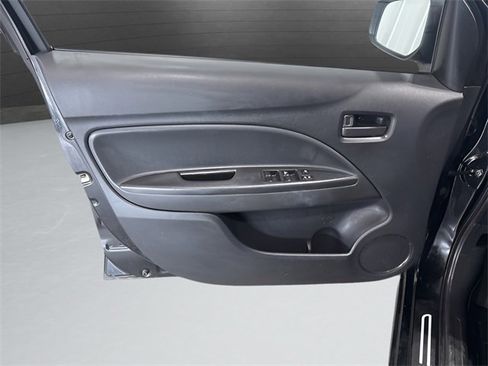 Used 2017 Mitsubishi Mirage ES image 23