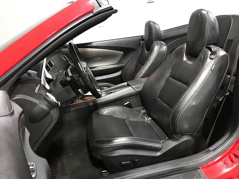 Used 2011 Chevrolet Camaro LT RWD image 19