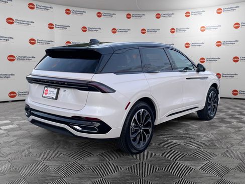 New 2026 Lincoln Nautilus Reserve AWD/4WD image 5