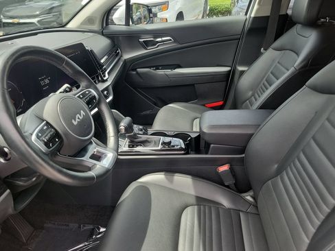 Used 2025 Kia Sportage SX FWD image 27
