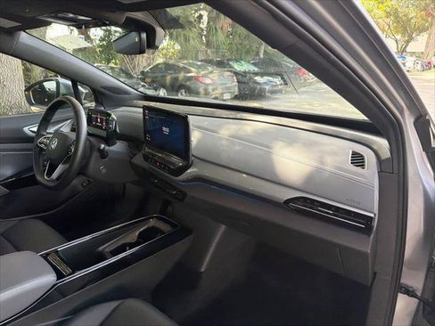 Used 2023 Volkswagen ID.4 S RWD image 18