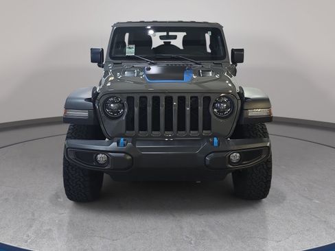 Used 2023 Jeep Wrangler Unlimited Rubicon 4xe AWD/4WD image 3