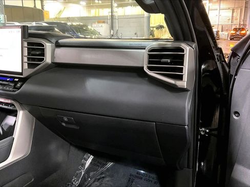 Certified 2025 Toyota Tundra Limited image 18