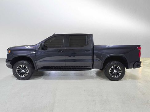 Used 2022 Chevrolet Silverado 1500 ZR2 w/ Technology Package image 6