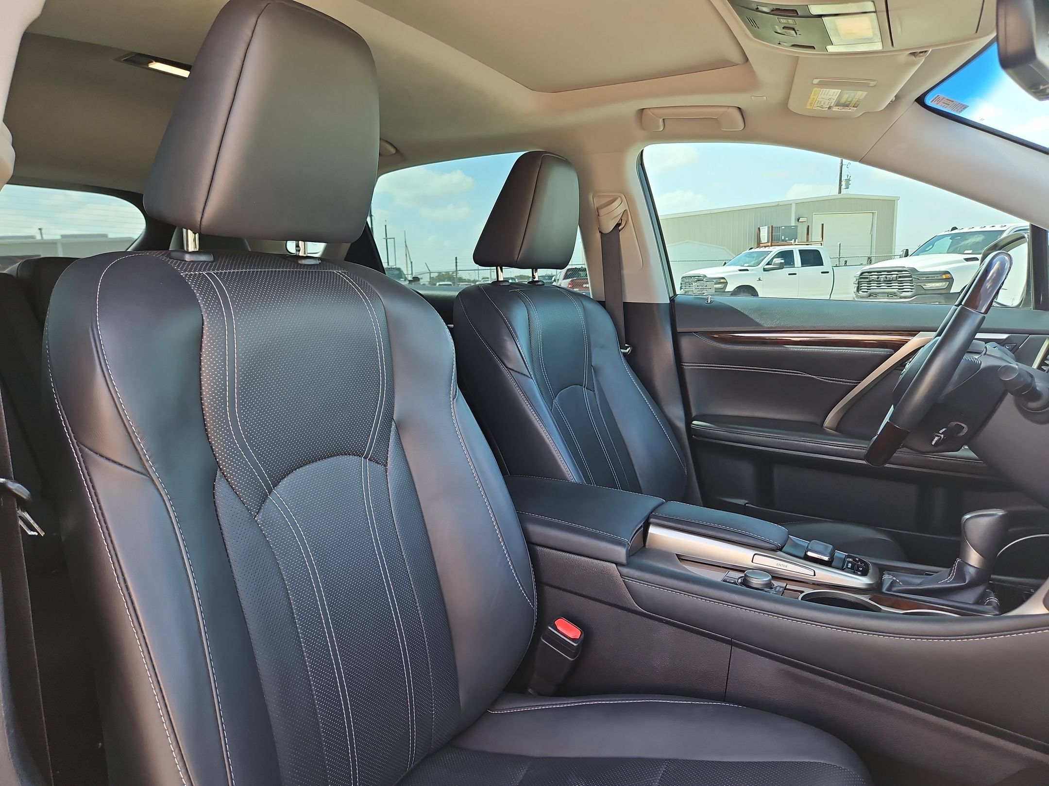 Used 2018 Lexus RX 350 AWD w/ Premium Package image 30