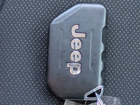 Used 2020 Jeep Gladiator Sport w/ Trailer Tow Package image 36