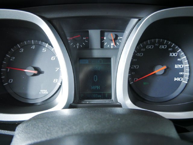 Used 2013 Chevrolet Equinox LS w/ LPO, Protection Package FWD image 32