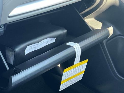 Certified 2025 Subaru Forester image 25