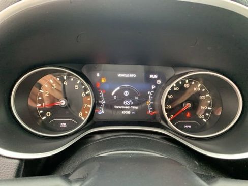 Used 2021 Jeep Compass Limited image 32