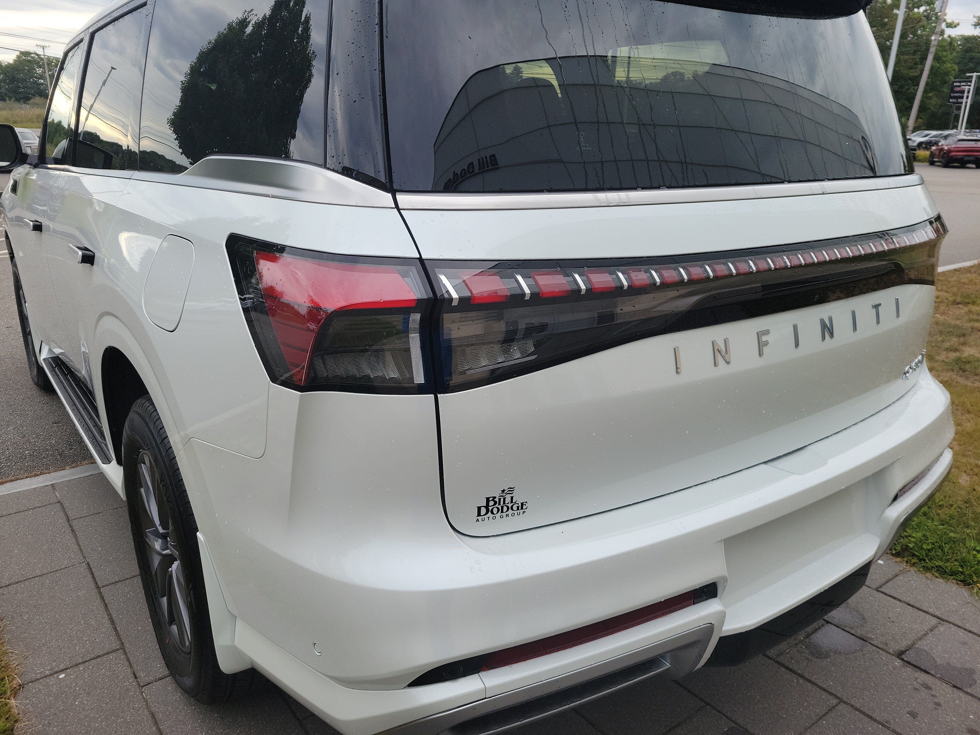 New 2027 INFINITI QX80 Pure w/ Cargo Package AWD/4WD image 15