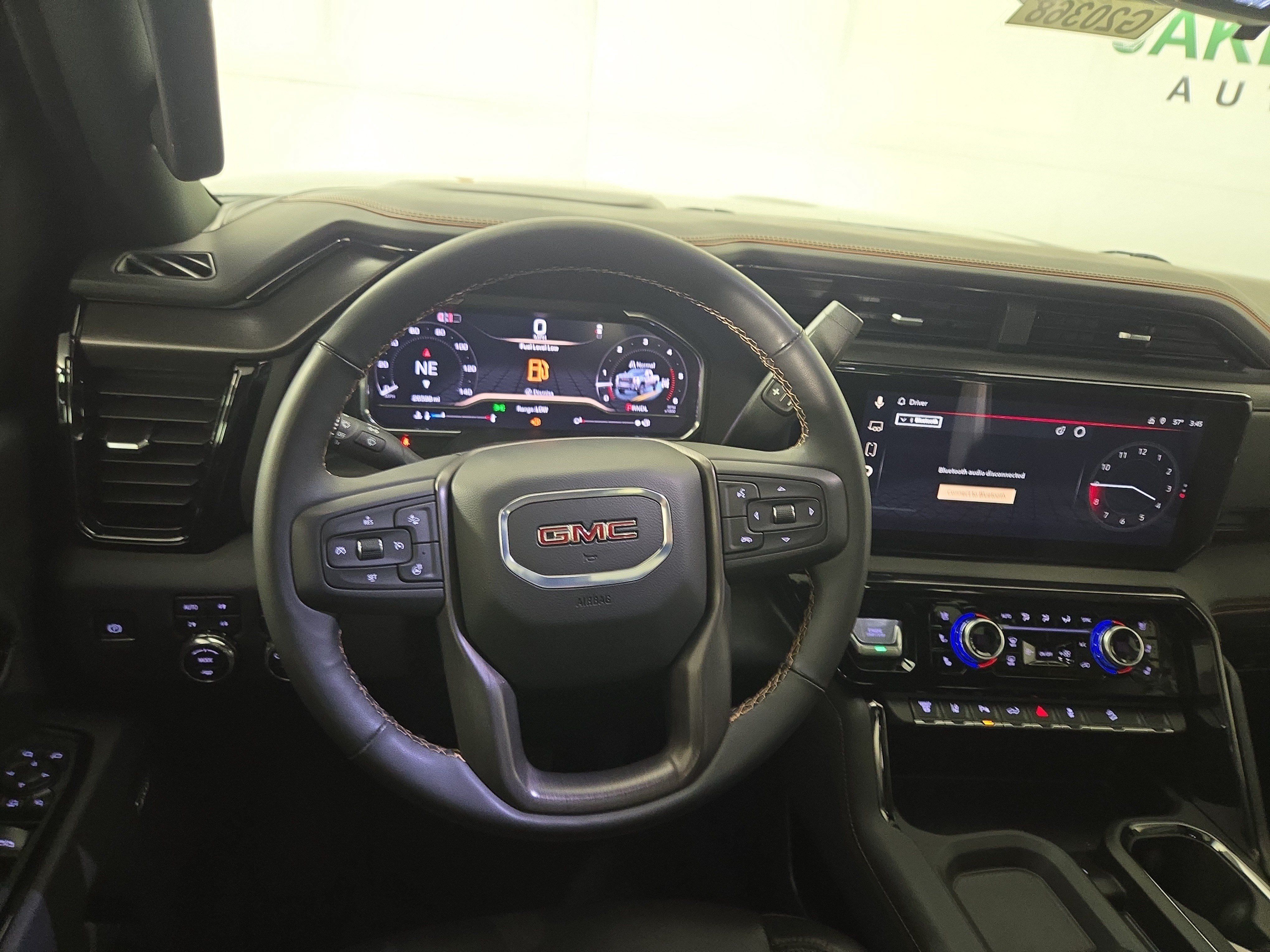 Certified 2025 GMC Sierra 2500 AT4 w/ AT4 Premium Plus Package AWD/4WD image 14