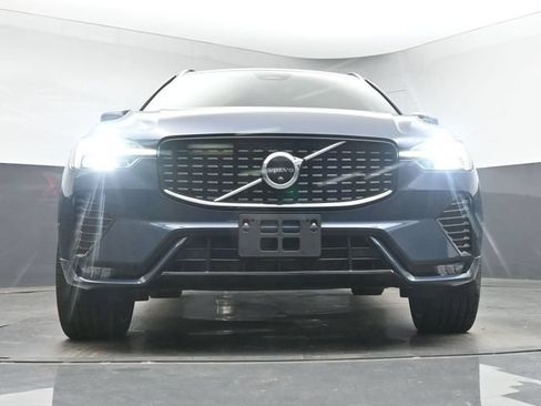 Used 2023 Volvo XC60 B5 Ultimate w/ Climate Package AWD/4WD image 12
