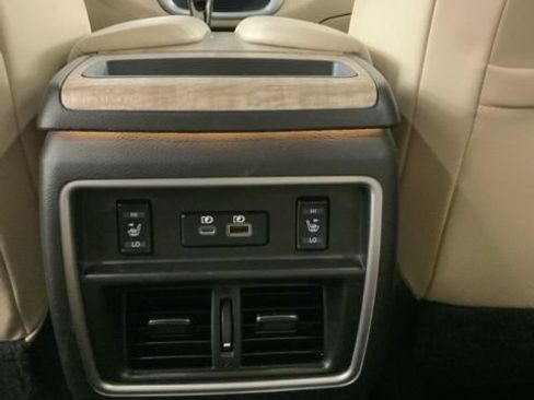 Used 2023 Nissan Murano SL w/ SL Moonroof Package FWD image 11