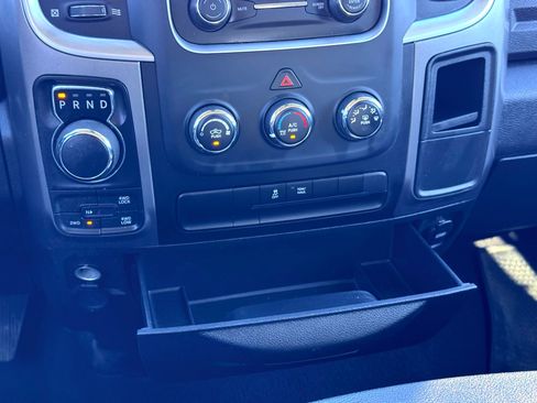 Used 2024 RAM 1500 Classic SLT image 22