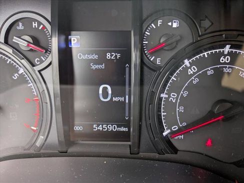 Certified 2023 Toyota 4Runner SR5 Premium w/ Moonroof Package image 12